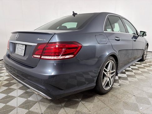 Used 2014 Mercedes-Benz E 350 4MATIC Sedan image 5