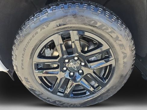 Used 2023 Chevrolet Silverado 1500 RST w/ Protection Package AWD/4WD image 9