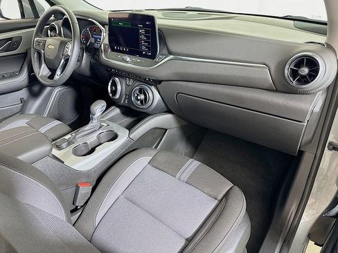 Certified 2026 Chevrolet Blazer LT FWD image 27