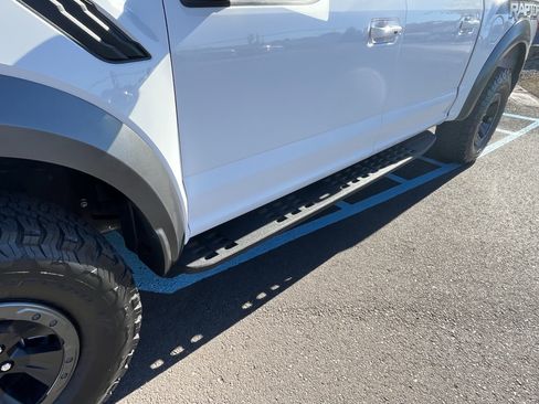 Used 2018 Ford F150 Raptor w/ Equipment Group 802A Luxury image 9