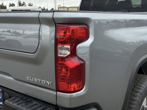 New 2026 Chevrolet Silverado 2500 Custom w/ Custom Value Package AWD/4WD image 40