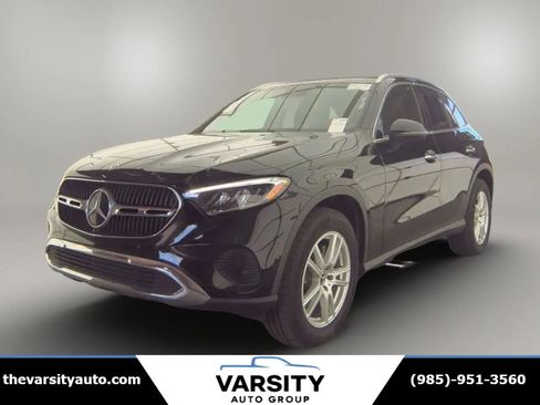 Used 2024 Mercedes-Benz GLC 300 4MATIC image 1