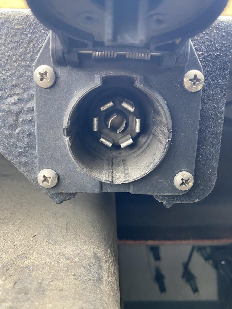 Used 2021 Ford F650 2WD Crew Cab Super Duty image 56