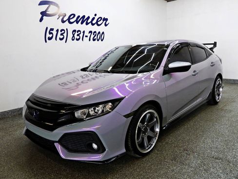 Used 2018 Honda Civic Sport image 1