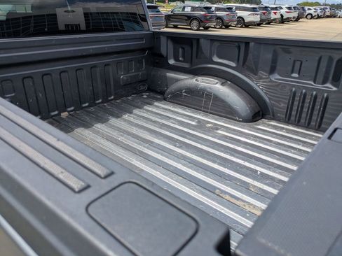 Used 2023 Ford F150 XLT RWD image 7