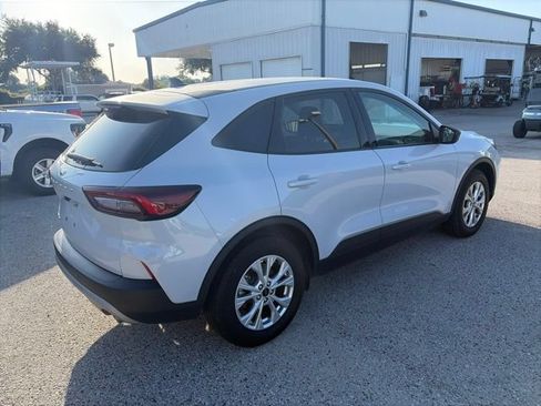 Used 2025 Ford Escape Active w/ Tech Pack #1 FWD image 5