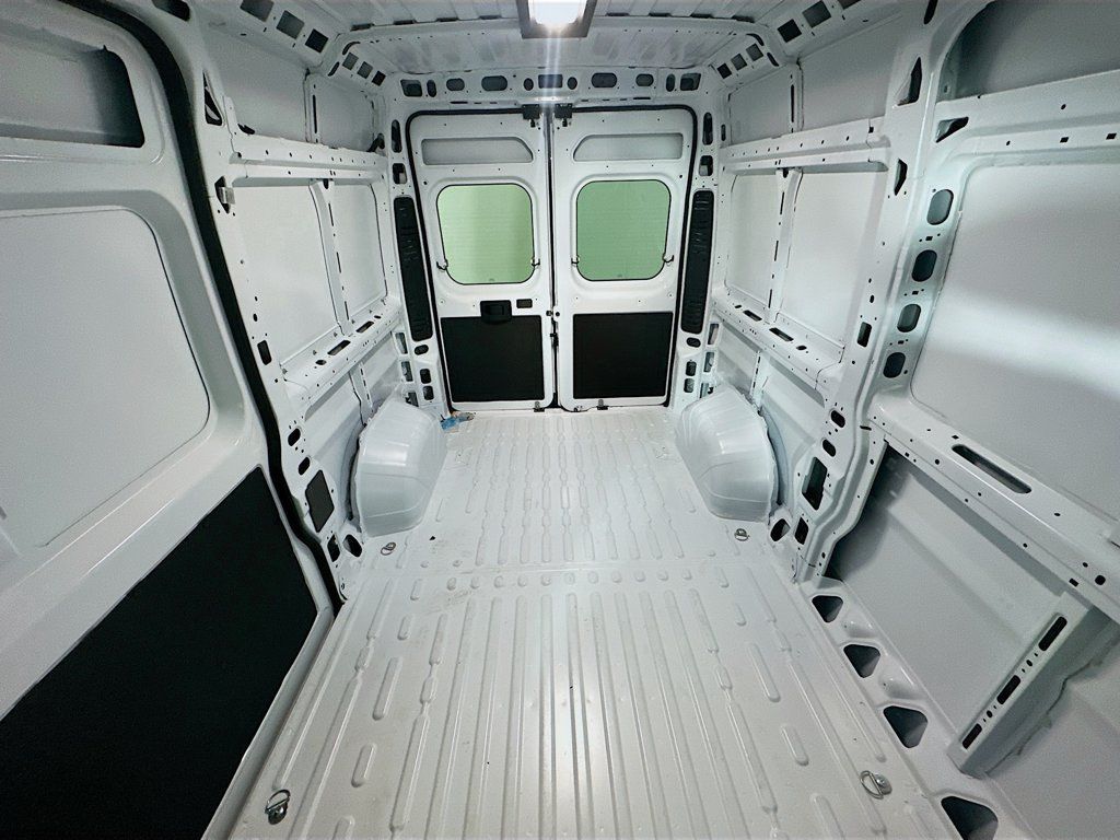 New 2026 RAM ProMaster 2500 w/ Cold Weather Group FWD image 10
