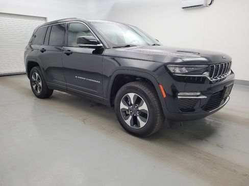 Used 2024 Jeep Grand Cherokee Limited 4xe image 11