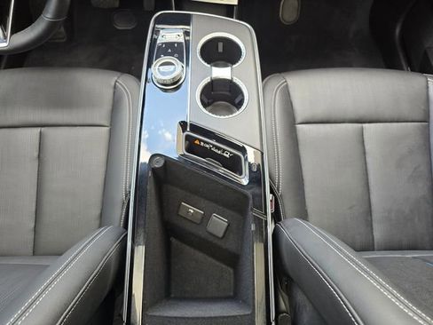 Used 2024 Cadillac Lyriq Luxury w/ LPO, Floor Liner Package AWD/4WD image 29