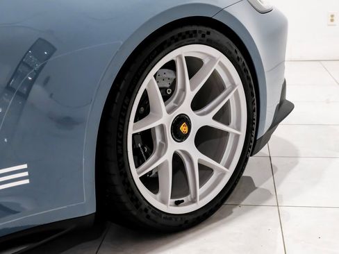 Used 2024 Porsche 911 GT3 RS image 45