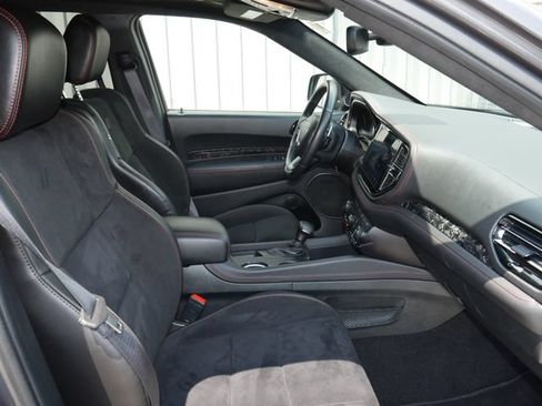 Used 2024 Dodge Durango R/T AWD/4WD image 32
