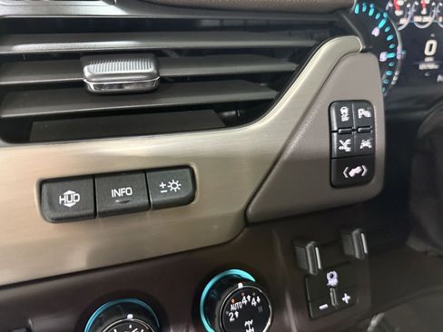 Used 2018 GMC Yukon XL Denali w/ Denali Ultimate Package image 15