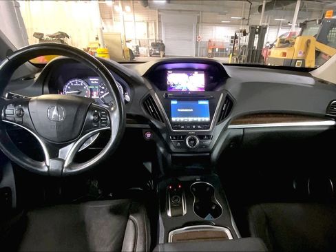 Used 2018 Acura MDX SH-AWD image 15