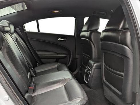 Used 2021 Dodge Charger SXT w/ Leather Interior Group RWD image 18