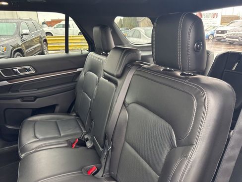 Used 2018 Ford Explorer Limited w/ Equipment Group 301A image 46