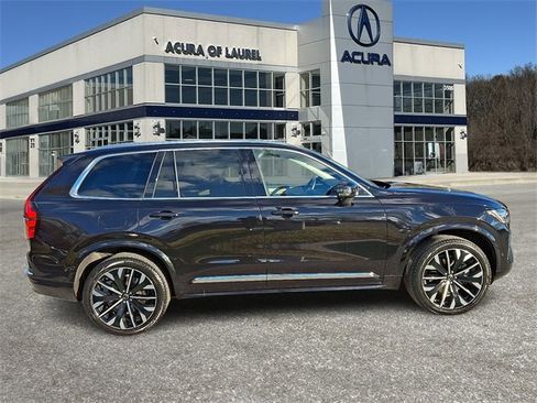 Used 2025 Volvo XC90 B6 Plus image 7