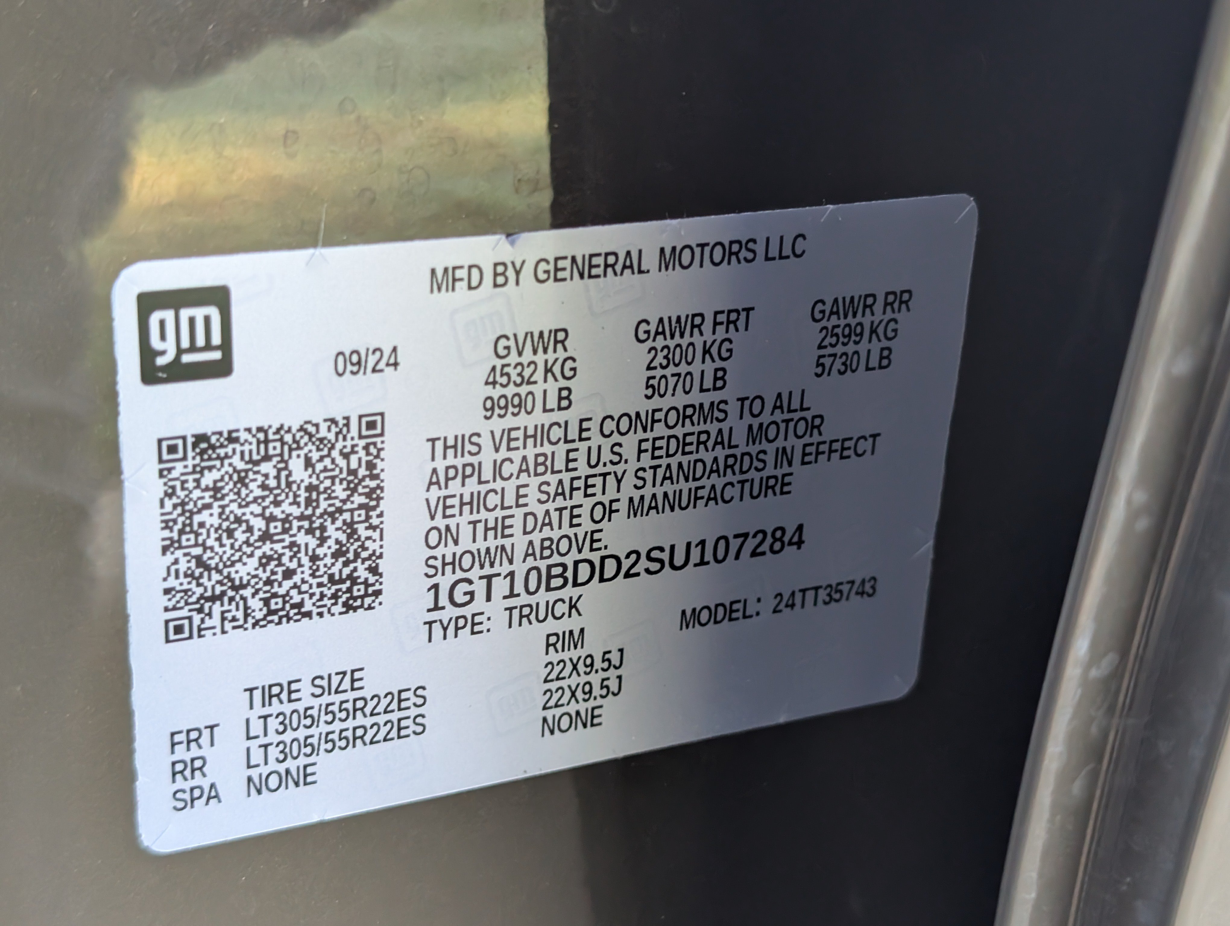 Used 2025 GMC Hummer EV 2X AWD/4WD image 40