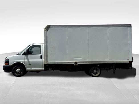 Used 2021 Chevrolet Express 3500 w/ Power Convenience Package RWD image 4