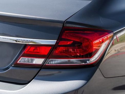 Used 2013 Honda Civic LX image 31