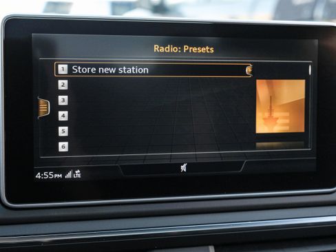 Used 2018 Audi A4 2.0T Ultra Premium Plus w/ Premium Plus Package image 28