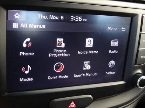 Used 2023 Kia Soul LX w/ LX Technology Package image 21