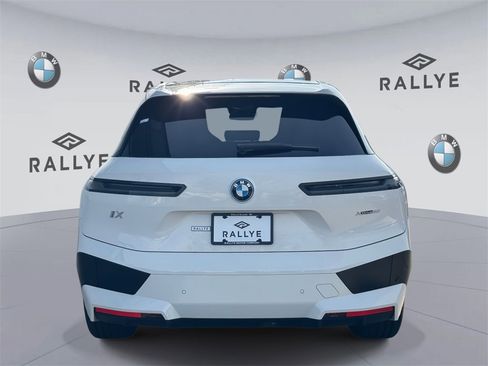 Certified 2025 BMW iX xDrive50 w/ Sport Package image 5