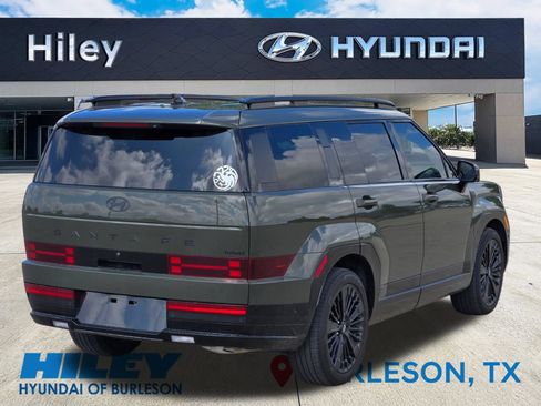 Used 2024 Hyundai Santa Fe Calligraphy FWD image 4