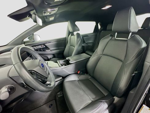 Used 2023 Subaru Solterra AWD image 13