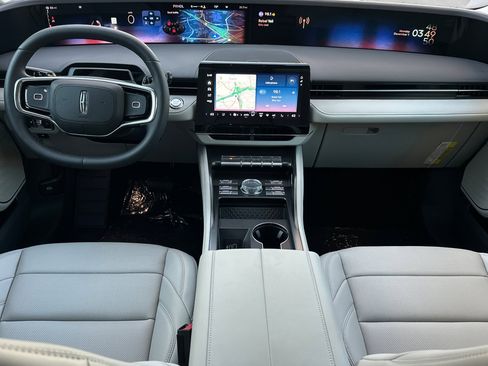 New 2026 Lincoln Nautilus Premier w/ Jet Appearance Package image 12