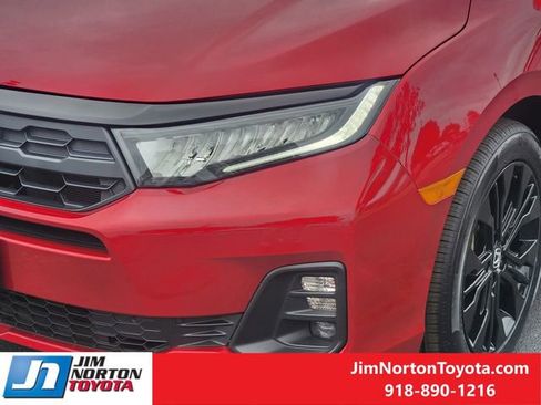 Used 2025 Honda Odyssey Sport-L image 10