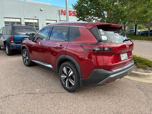 Used 2023 Nissan Rogue SL w/ SL Premium Package AWD/4WD image 3