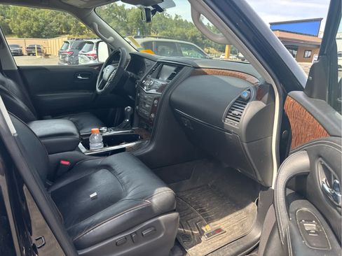 Used 2019 Nissan Armada SL w/ Premium Package AWD/4WD image 10