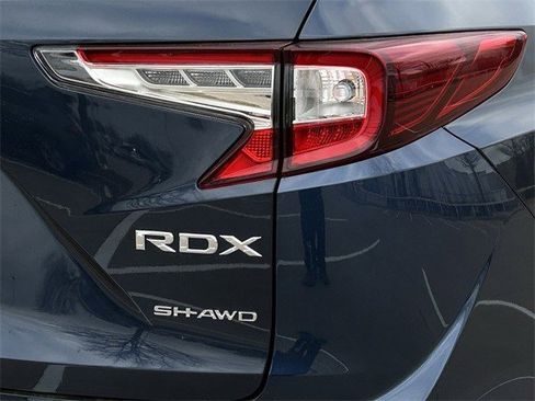 New 2026 Acura RDX SH-AWD image 6