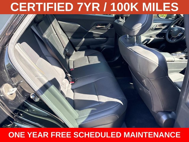 Used 2024 Toyota Crown Platinum AWD/4WD image 11
