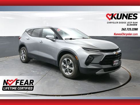 Used 2023 Chevrolet Blazer LT AWD/4WD image 1