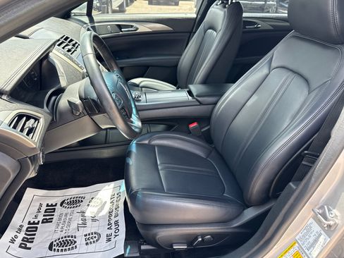 Used 2018 Lincoln MKZ Premiere image 15
