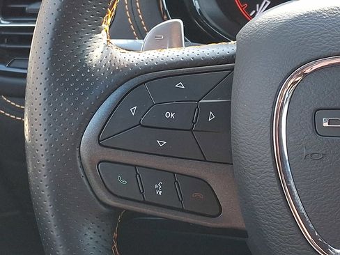 Used 2023 Dodge Durango R/T w/ Hemi Orange Plus Package image 23