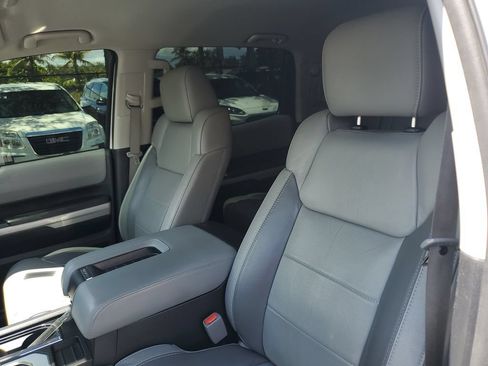 Used 2020 Toyota Tundra Limited AWD/4WD image 21