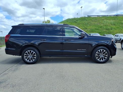 Certified 2025 Ford Expedition Max Platinum AWD/4WD image 6