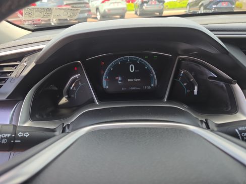 Used 2016 Honda Civic Touring image 22