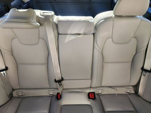 New 2026 Volvo XC60 T8 Ultra w/ Protection Package Premier image 14