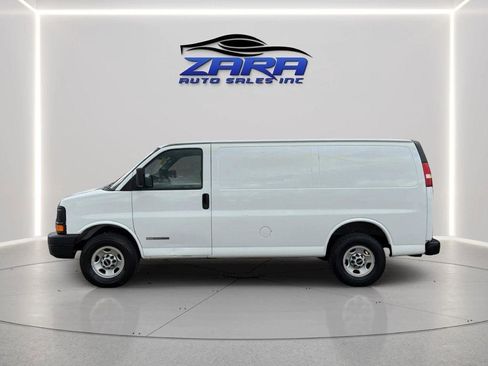 Used 2006 GMC Savana 2500 RWD image 4