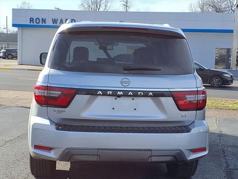 Used 2024 Nissan Armada SL w/ Captain's Chairs Package image 13