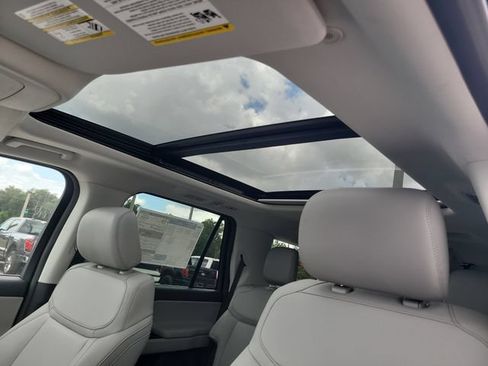 New 2026 Ford Expedition Active RWD image 25