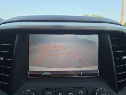 Used 2017 GMC Acadia SLT FWD image 30