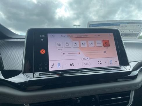 New 2026 Volkswagen Atlas Peak Edition AWD/4WD image 21