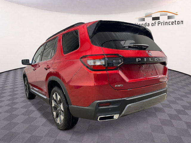 New 2026 Honda Pilot Touring image 5