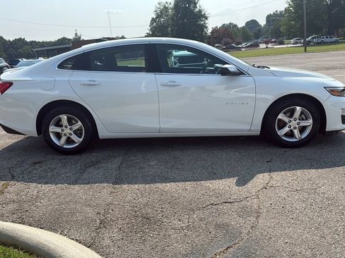 Used 2023 Chevrolet Malibu LS w/ Driver Confidence Package FWD image 5