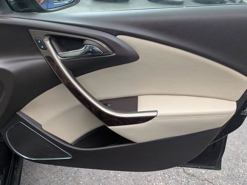 Used 2014 Buick Verano FWD image 28