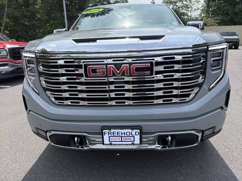 Used 2025 GMC Sierra 1500 Denali w/ Denali Reserve Package AWD/4WD image 32